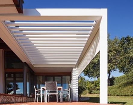 Louvered Pergola roof by Sunair on patio.jpg Louvered Pergola roof by Sunair on patio.jpg